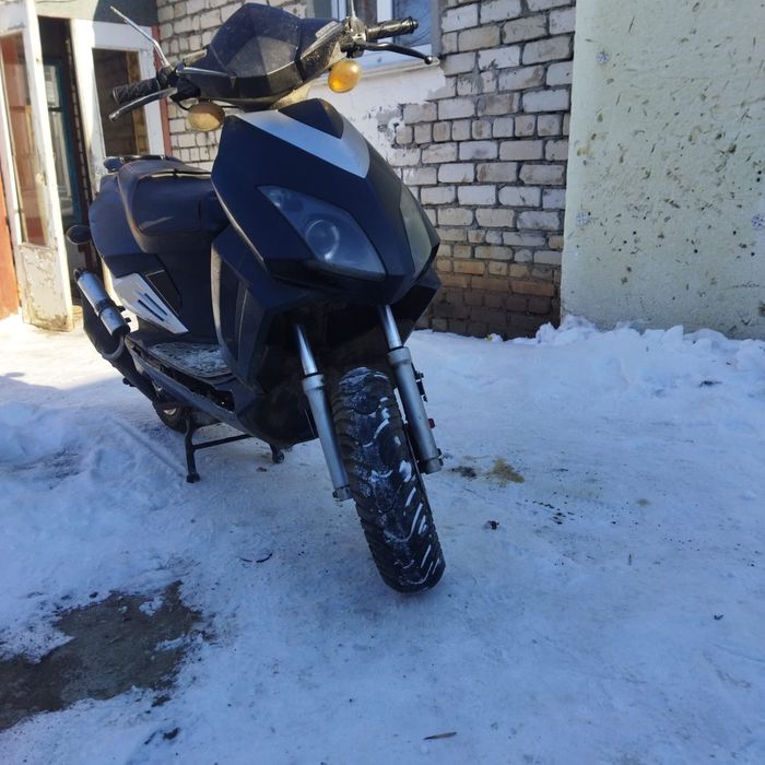 Продам скутер Stels