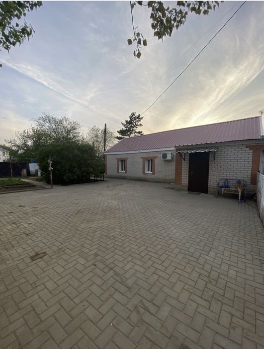 Большой дом с ремонтом