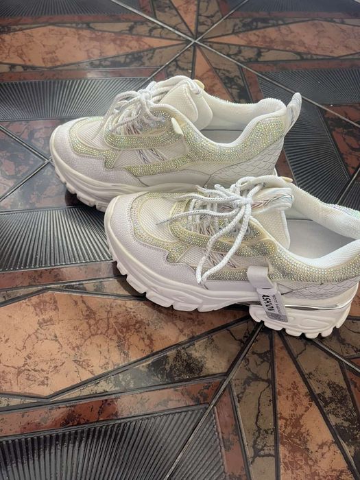 Дамски официални обувки