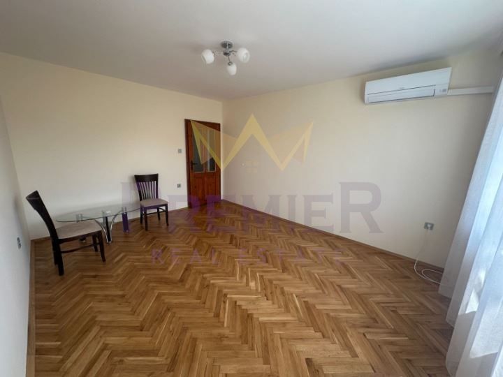 Етаж от къща в Варна-Виница площ 110 цена 1250