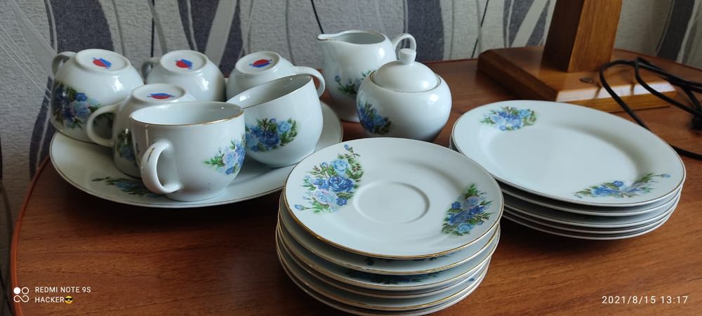 Фарфоровый кофейный сервиз