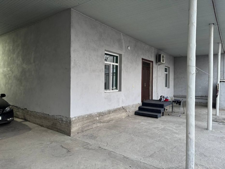 Продаю дом свой 6 соток. 5 комнат.