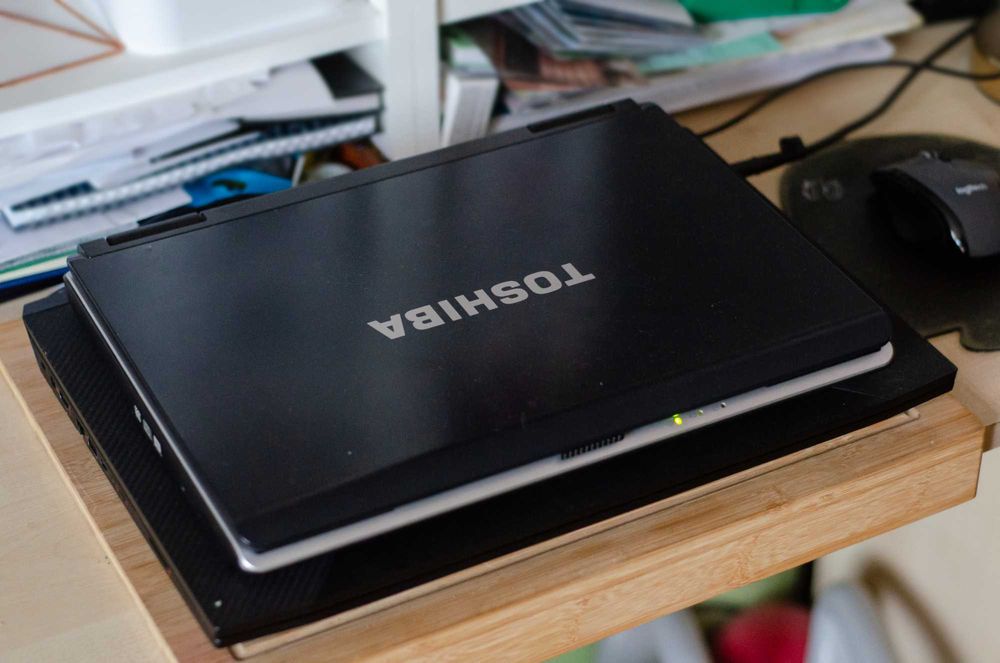 Laptop Toshiba mai vechi,  3 gb ram