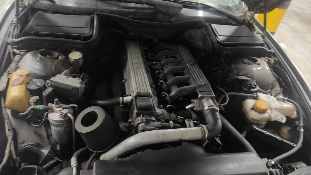 BMW e39 хакикий Монстр