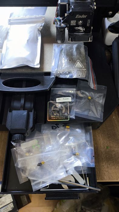3D принтер Creality Ender 3 s1pro