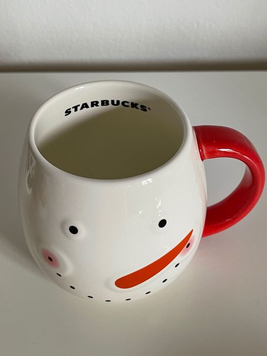Cani Starbucks de Craciun