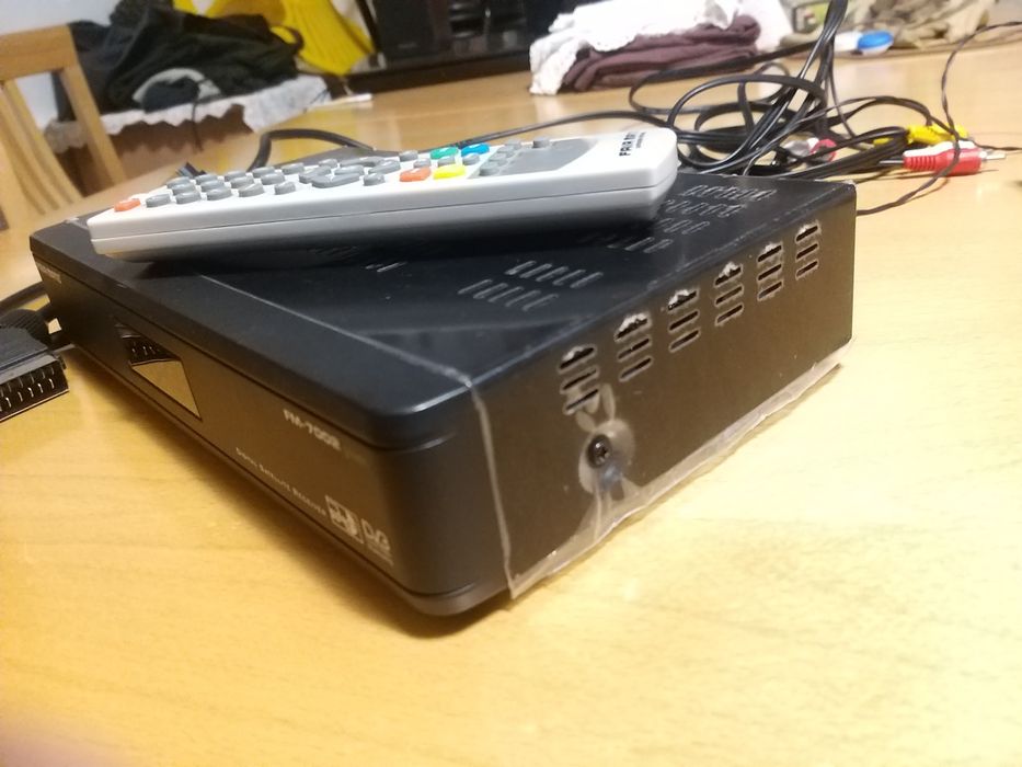 Декодер Fair Mate FM-7002 с кабели и дистанционно