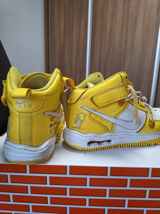 Air force 1 mid Off white Varsity Maize