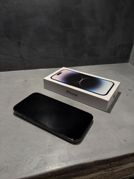 Перфектен Iphone 14 Pro Black 128 GB