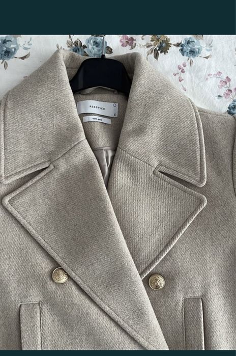 Палто Reserved вълна