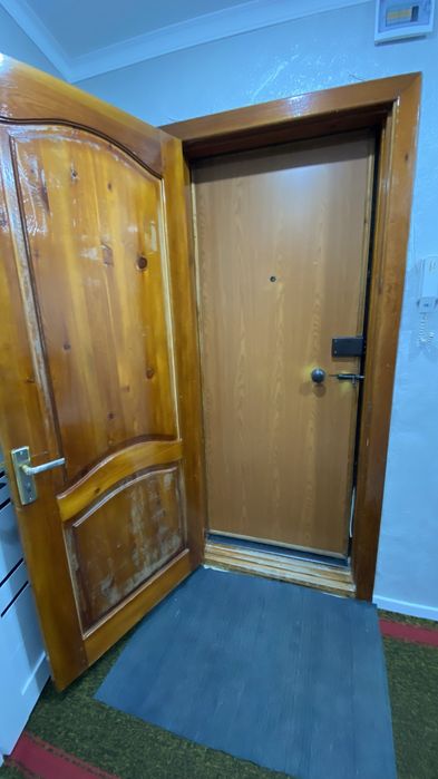 Срочно продам двер