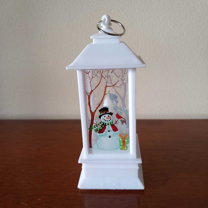 Дървено коледно влакче и фенер