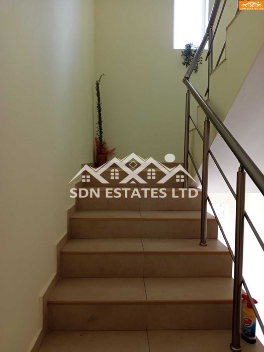 Продава напълно обзаведена къща за гости в гр. Павел Баня