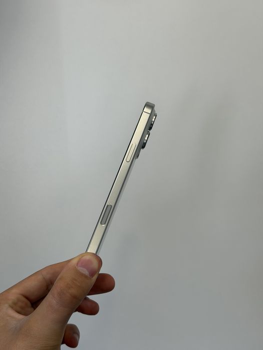 iPhone 16 PRO MAX 100% батерия