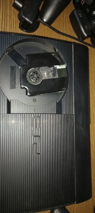 Продам Ps3 Slim 45 000тг.