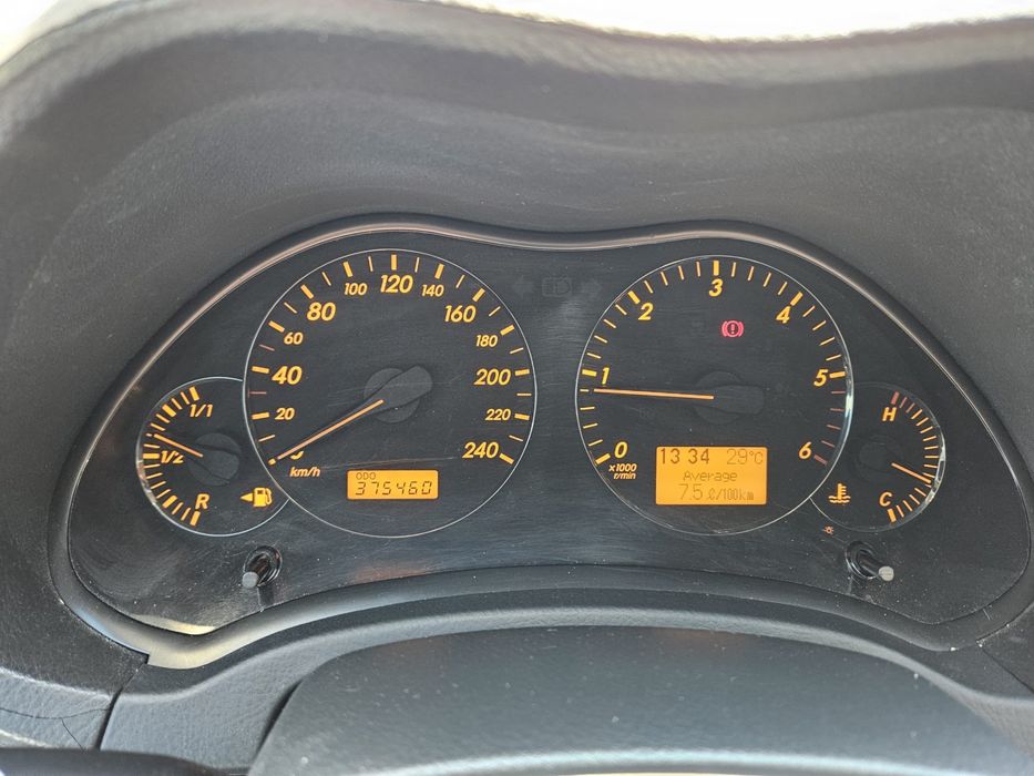 Toyota  avensis combi