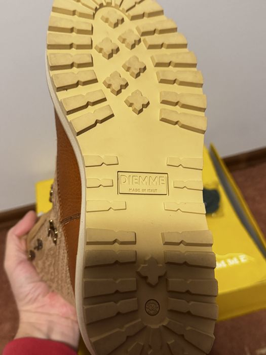 Ghete Diemme  superbe marime 42