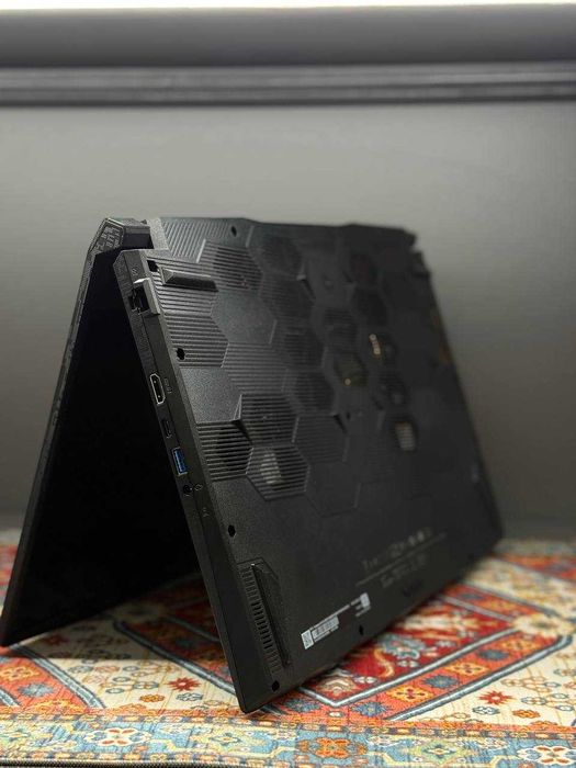 MSI Sword GF66 R7-8845HS / D5-16G / 512G / 15.6" 144Hz / RTX4060