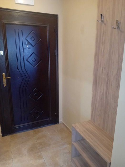 Дава се под наем Тристаен апартамент в София, Люлин - център - 70 кв.м за 558.45 € - Снимка #1