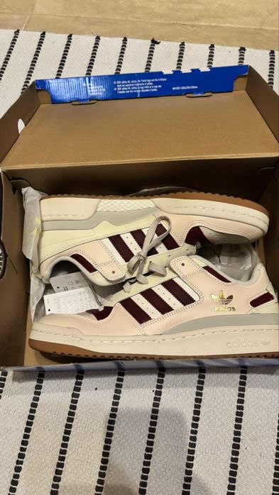 Сникърси/маратонки Adidas Forum Low