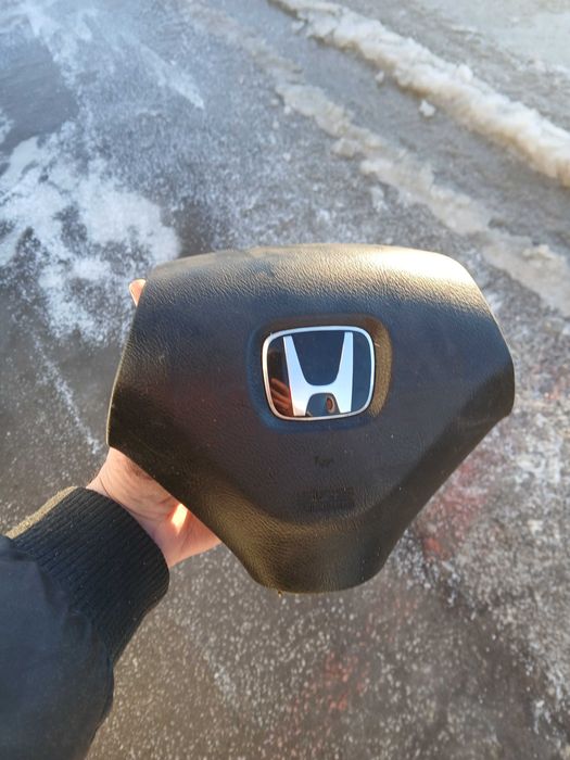 Honda accord 7 - ляво огледало , airbag на волана , километраж