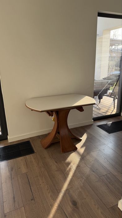 Кухонный раздвижной стол