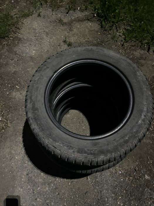 Продам шины зимние