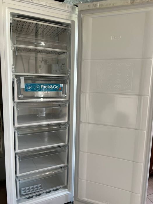 Холодильник indesit