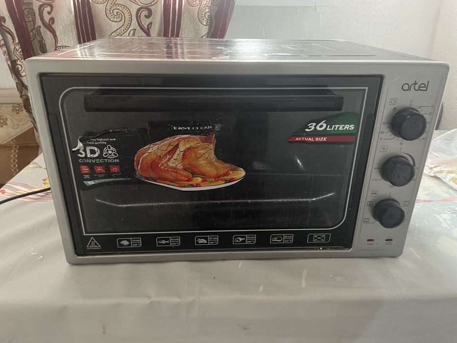 Продаю б/у духовку .Пользовалась 1 год.Продаю по причине ненадобности.