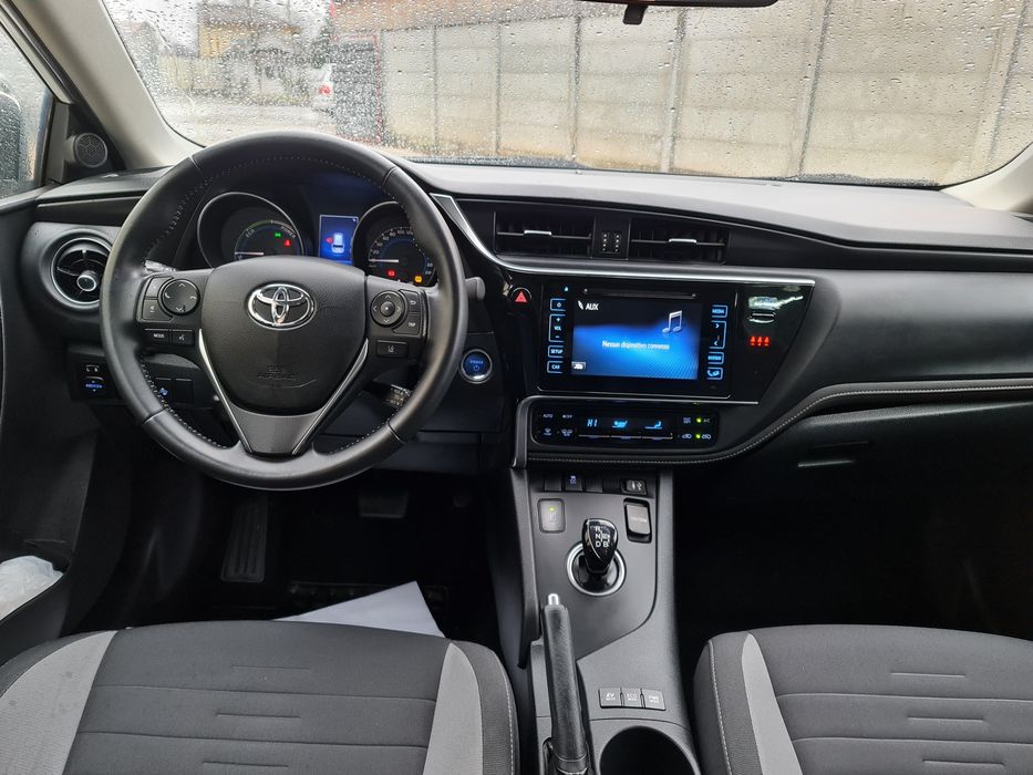 Toyota auris..2019 hybrid