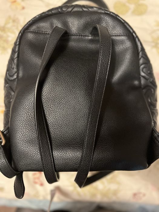 Дамска чанта lui jo -140 лв-не е носена