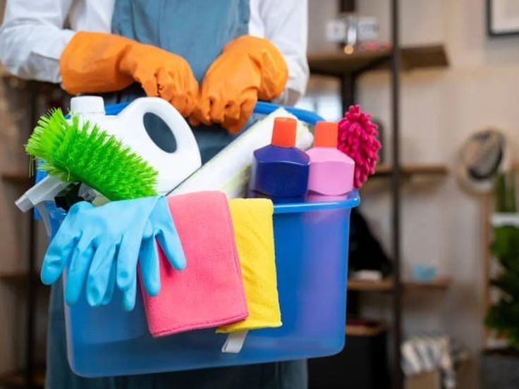 Uborka hizmati / tozalash ishlarini bajaramiz