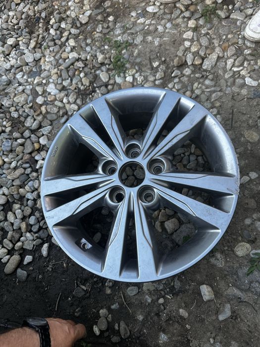 Jantă hyundai elantra  r16.cod:52910-f2200.
