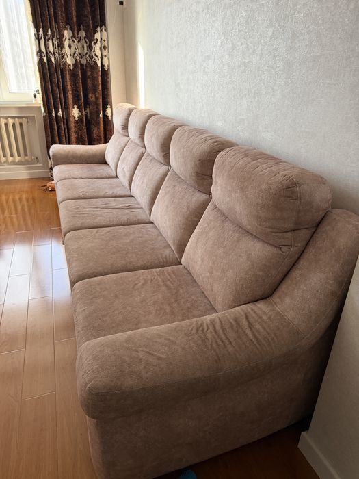 Диван 5-ти местный