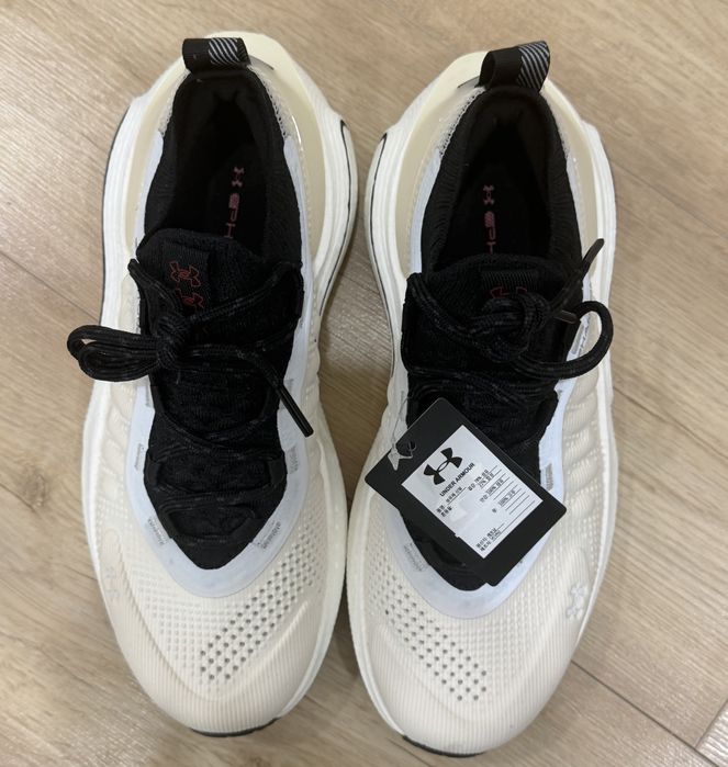 Кроссовки Under Armour