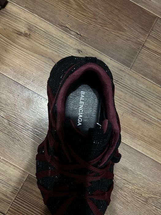 Продам шикарную обувь .