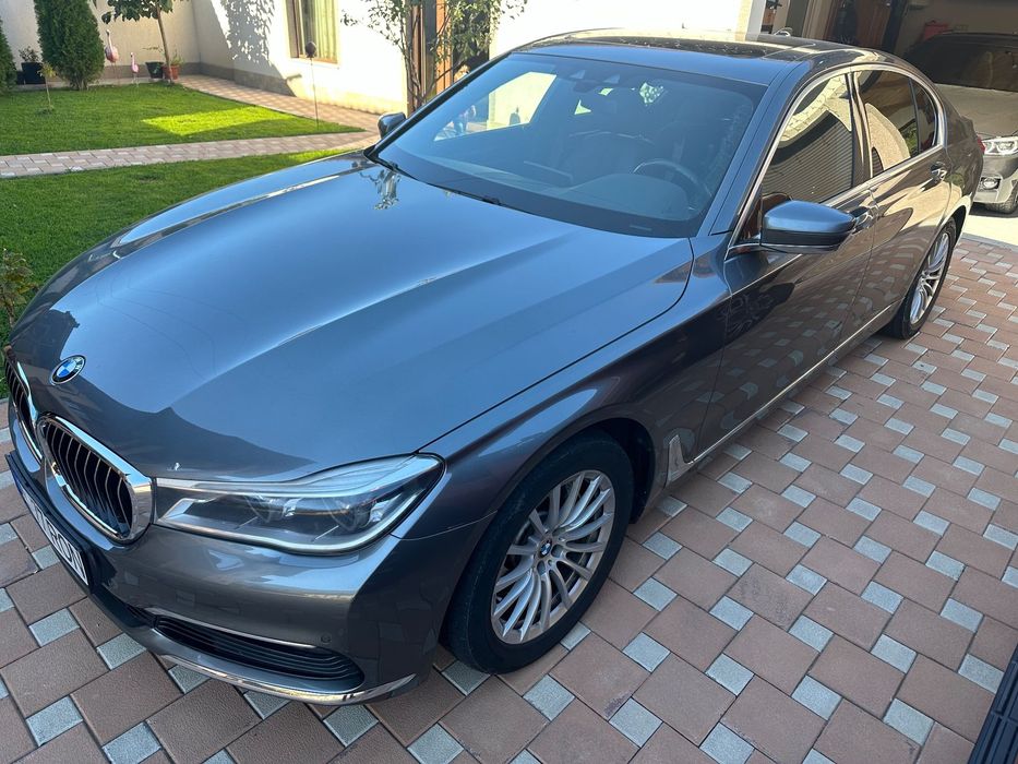 BMW Seria 7 730D 2017 G11  Softclose CarPlay Gesturi Trapa