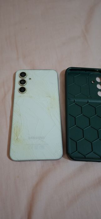 Samsung a54 sotiladi