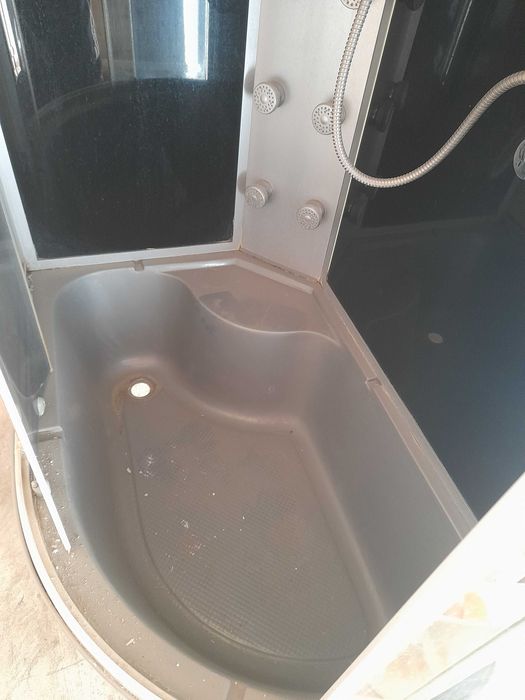 Продам душевую кабину