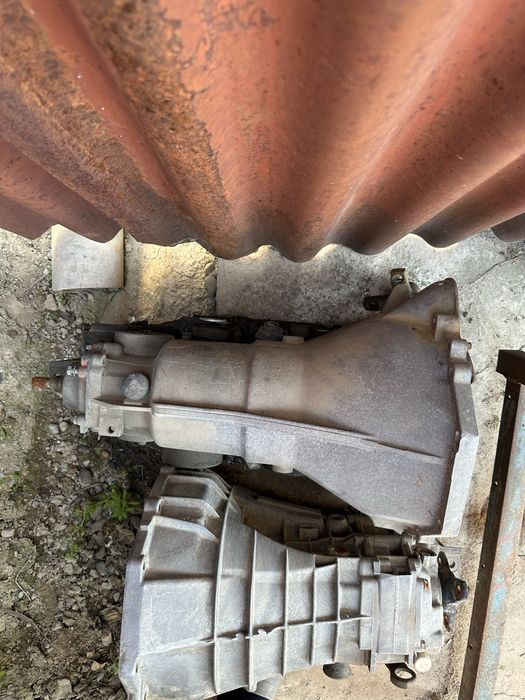 Продам коробку на мерседес S320
