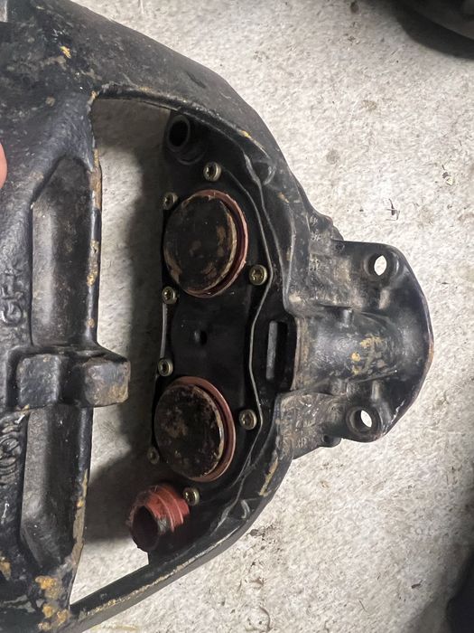 Etriere man mercedes scania