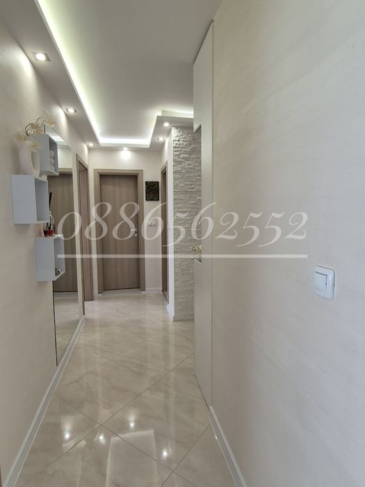 Продава се Тристаен апартамент в Пловдив, Коматевски възел - 106 кв.м за 1840 €/кв.м - Снимка #5