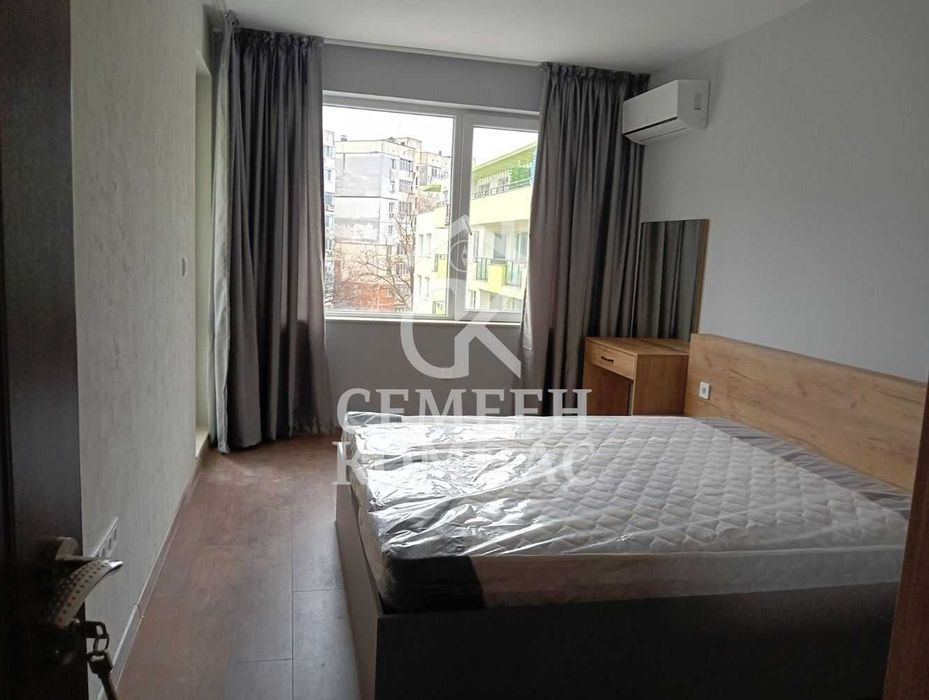 Продава се Двустаен апартамент в Пловдив, Христо Смирненски - 69 кв.м за 1072 €/кв.м - Снимка #4