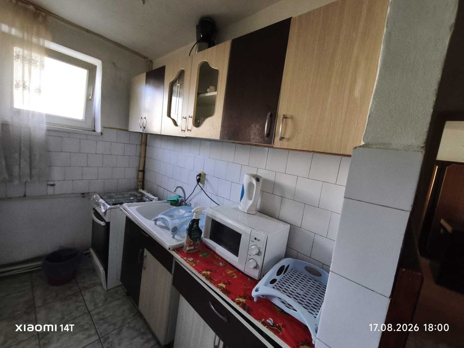 Inchiriere apartament 3 camere