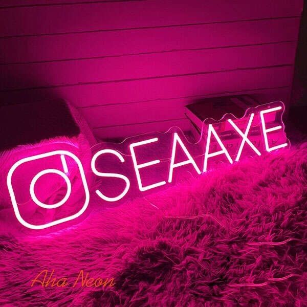 Неоновые вывески по городу Кокшетау