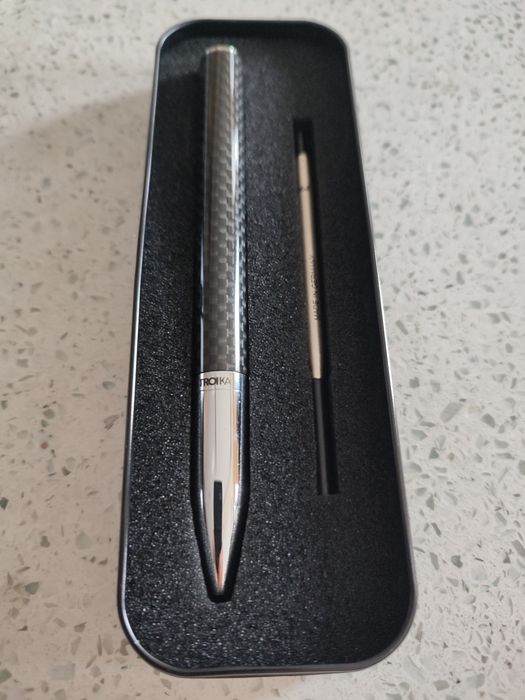 Ручка Troika Black Carbon