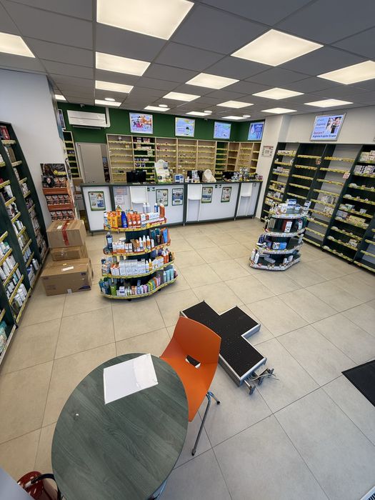 Inchiriez Spatiu Comercial Showroom 80MP zona Semicentral