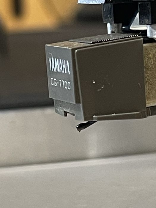 Pickup yamaha p 220 cu doza originala cg 7700