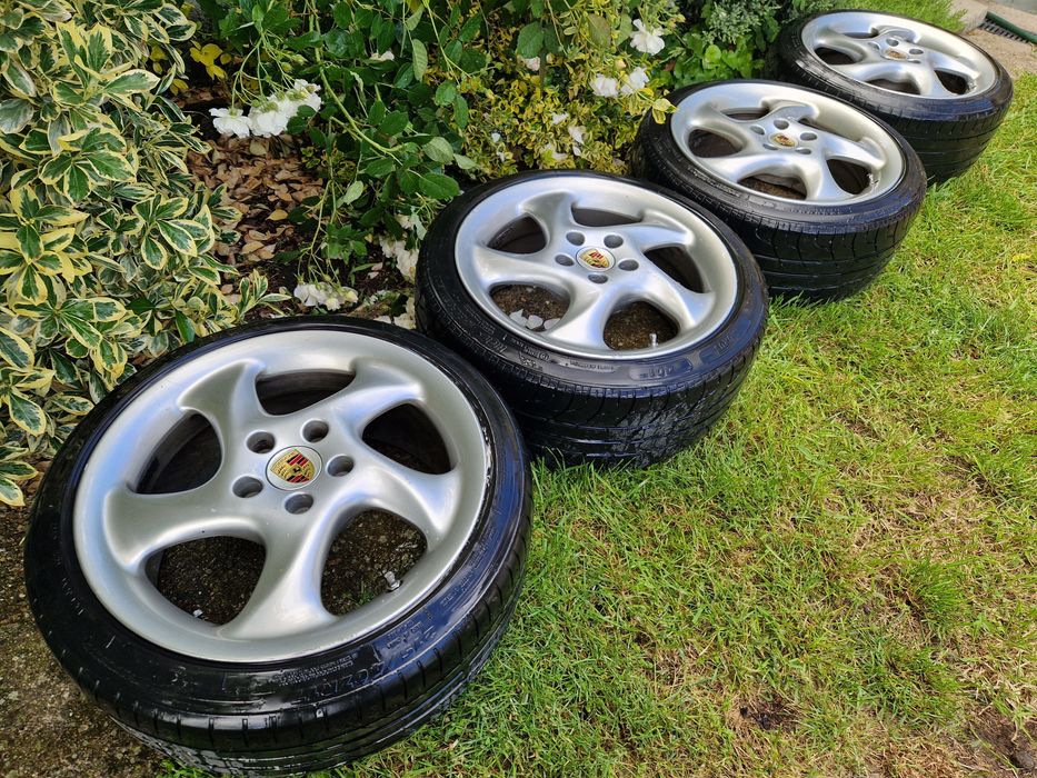 RH Turbo ( Porsche ) Twist