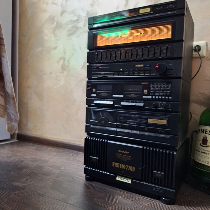 "Аудио система Sharp 7700